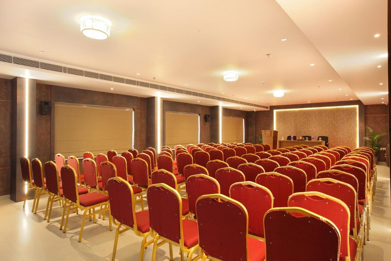 Hotel Maria Park Muvattupuzha Ngoại thất bức ảnh